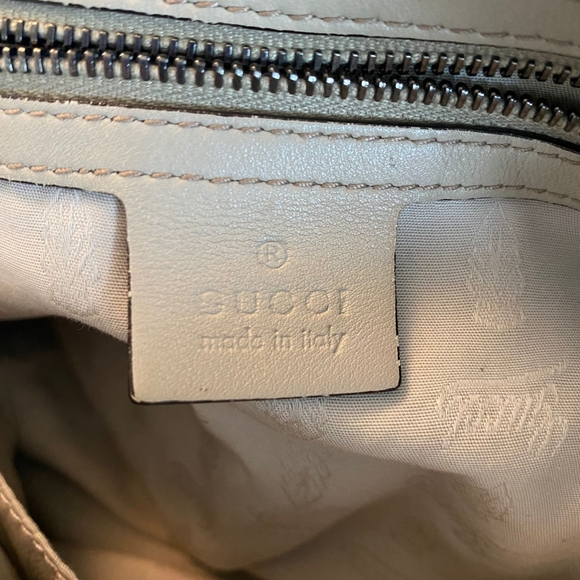 Gucci Bag - Picture 5 of 8